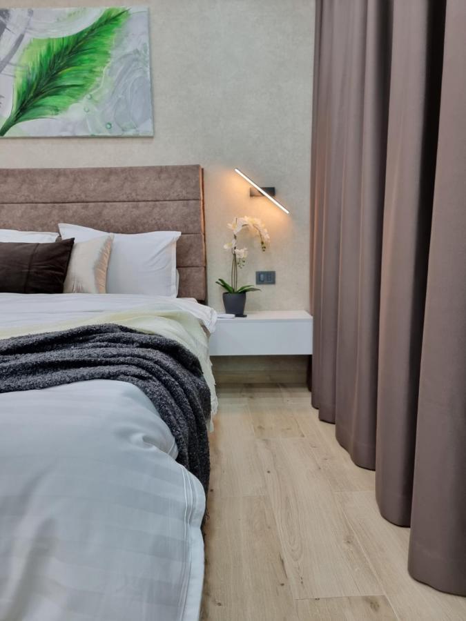 Casa Chiper - Apartament Parter Брашов Екстериор снимка