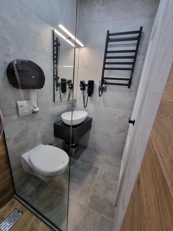 Casa Chiper - Apartament Parter Брашов Екстериор снимка